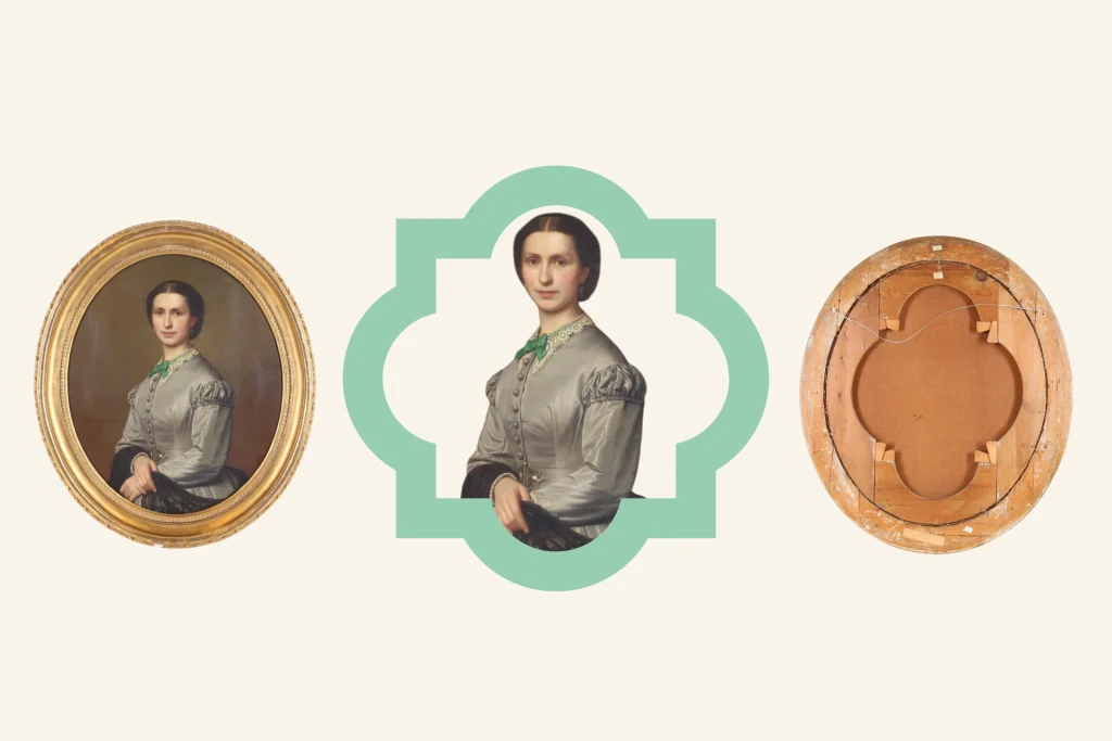 Tre motiv i bilden, till vänster ett oljeporträtt av en kvinna i oval ram, i mitten samma kvinna inramad av Nordiska museets symbol, till höger baksidan av porträttet som har en innerram i samma form som symbolen.
